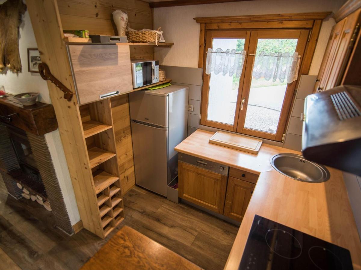 Charming Chalet In Ventron With Terrace Екстериор снимка